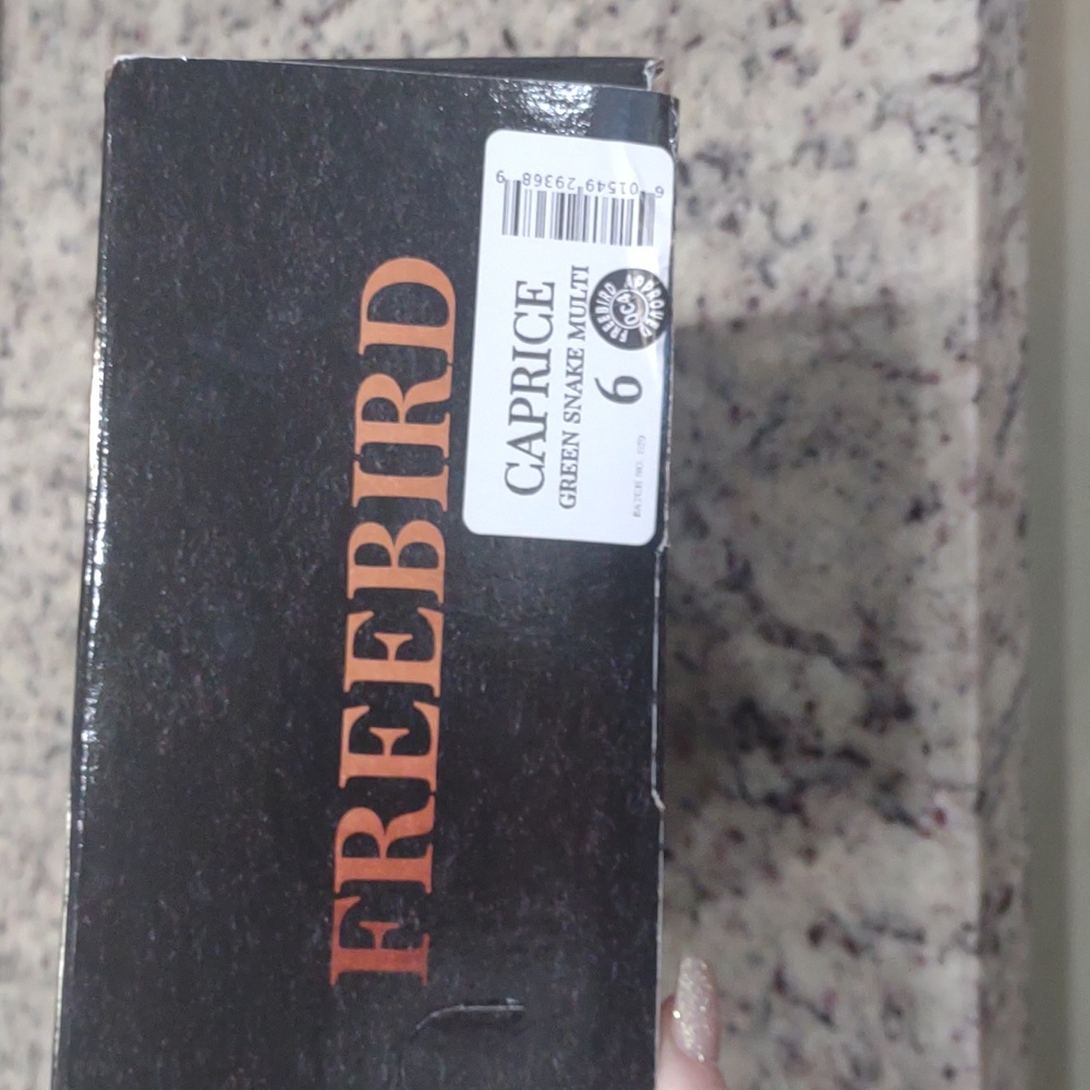 FREEBIRD Caprice green snake multi size 6